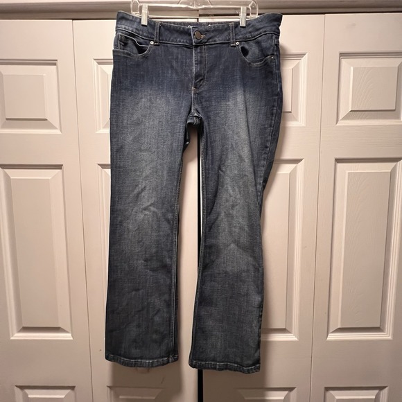 Wrangler Denim - Wrangler Women's Mid-Rise Bootcut Jeans Style 09MWZAH Size 15 x 32